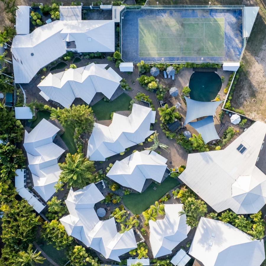Island Leisure Resort Nelly Bay Exterior photo
